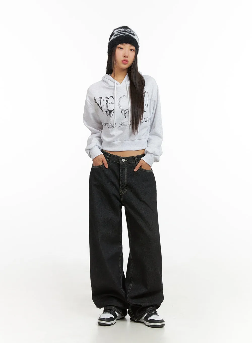 Acubi Graphic Crop Hoodie IS402