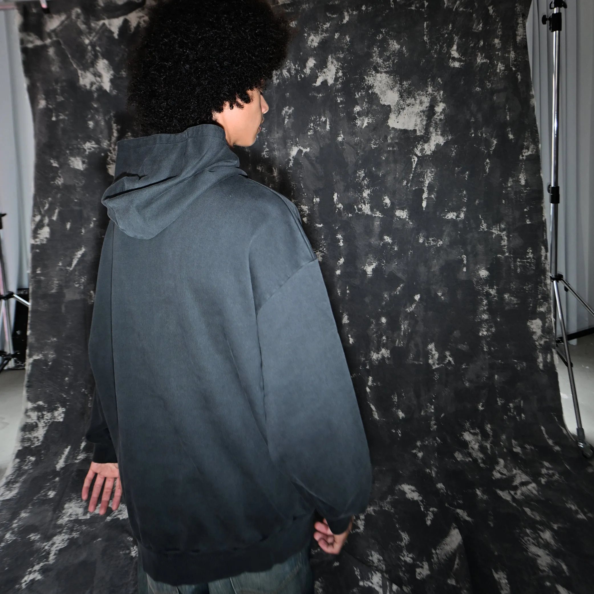 SCHWARZ VERWASCHEN - OVERSIZED HOODIE