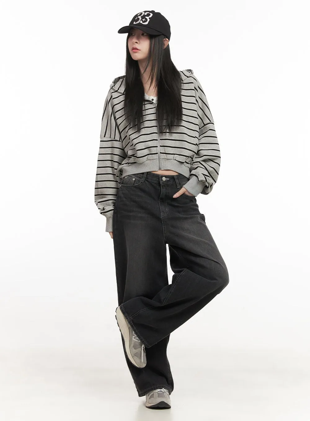 Striped Loose-Fit Crop Zip-Up Hoodie CF514