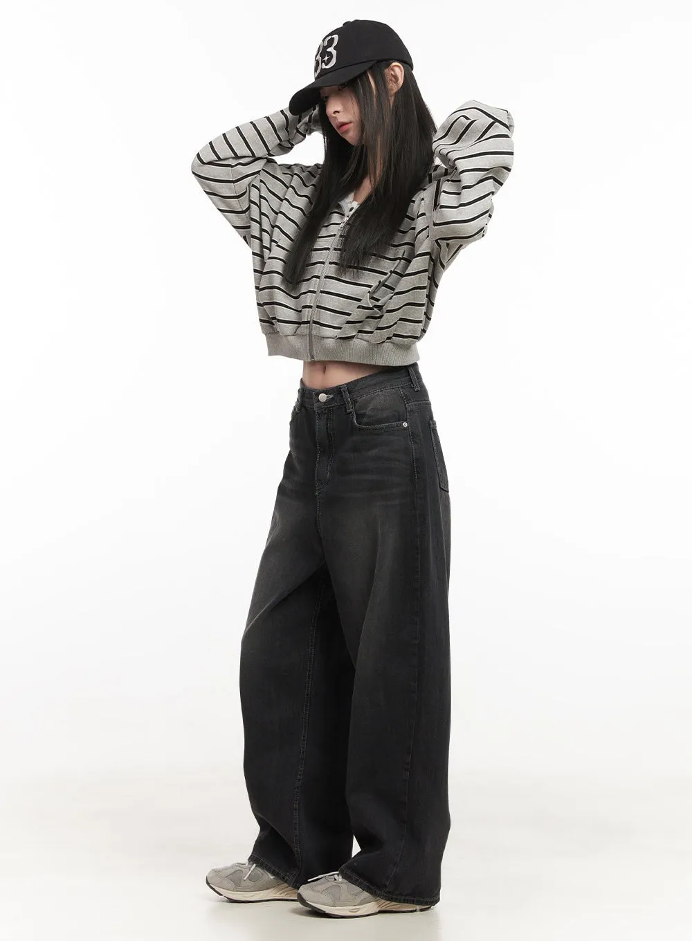 Striped Loose-Fit Crop Zip-Up Hoodie CF514